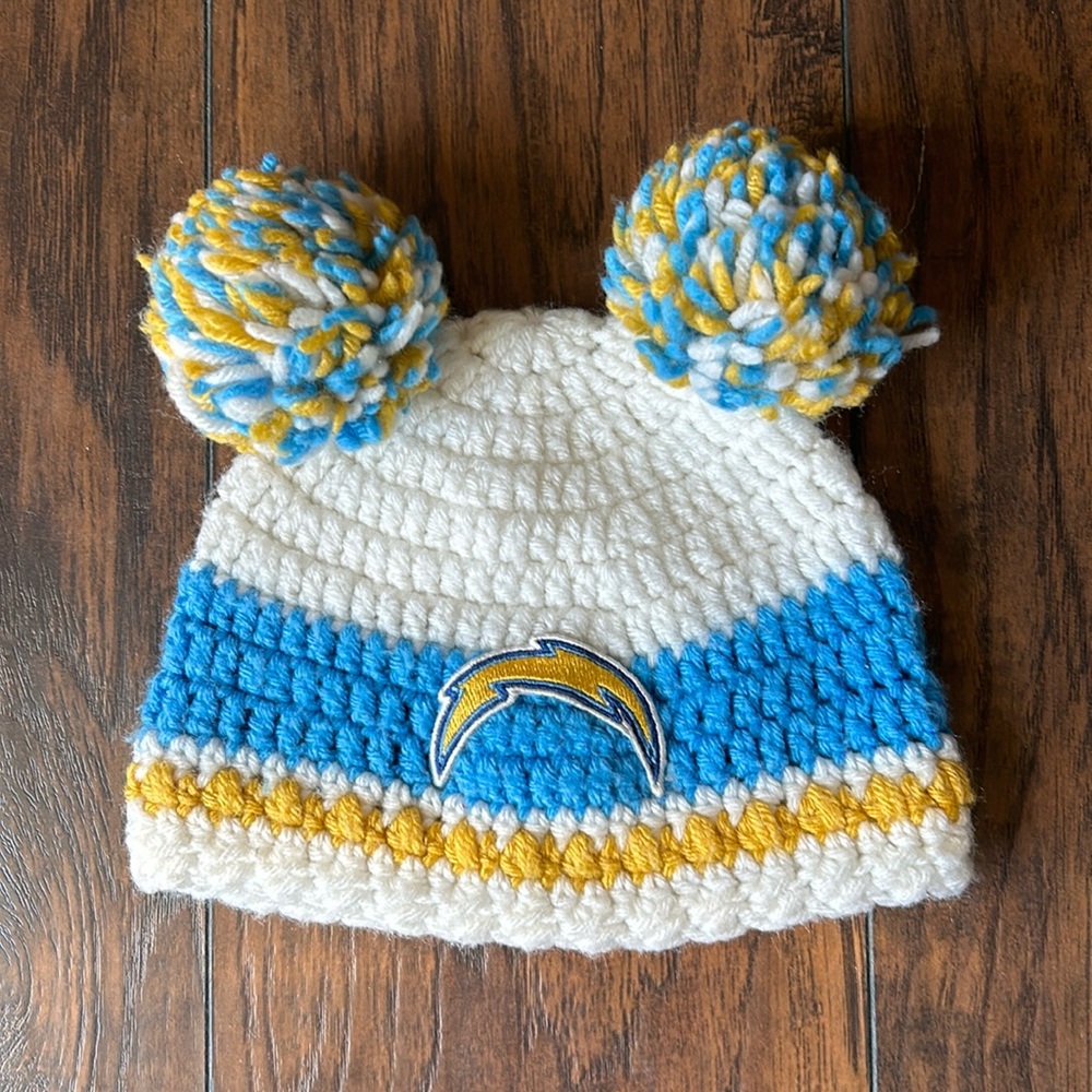 Kids Chargers knit beanie